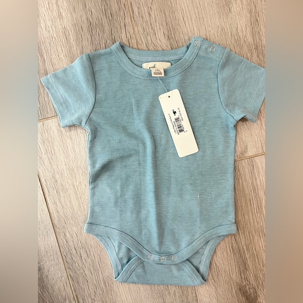 NWT Peek Blue Bodysuit Classic Design Cotton Blend Boys size 3-6 Months